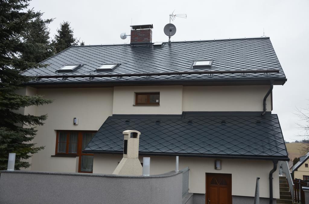 Haus Tolstejn Lejlighed Jiřetín pod Jedlovou Eksteriør billede